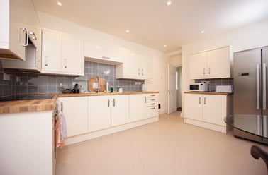 Greenbank Avenue, Lipson, Plymouth - Image 2